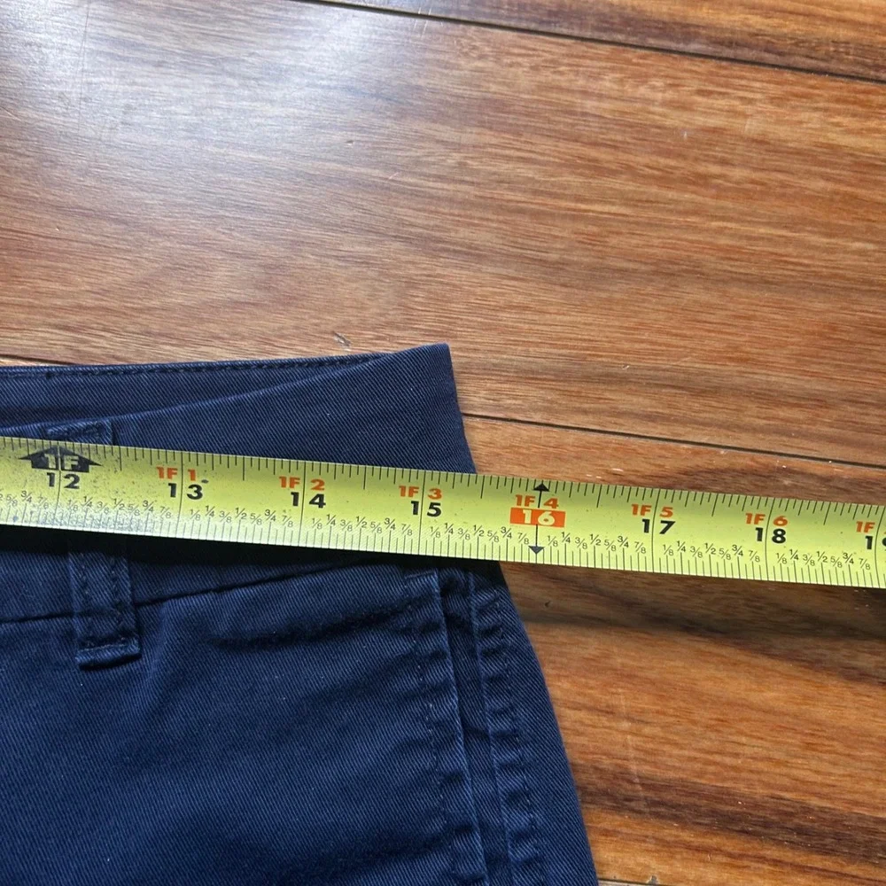 J Crew Chino Shorts Navy Blue‎ Womens Size 4 Flat Front Casual Everyday - Picture 4 of 7
